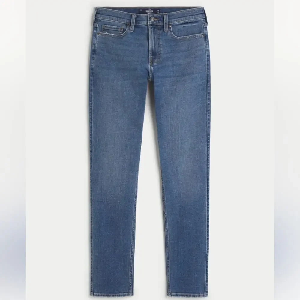 Hollister Epic Flex Slim Straight Medium Wash Light Distressed Jeans 30”X32” NEW